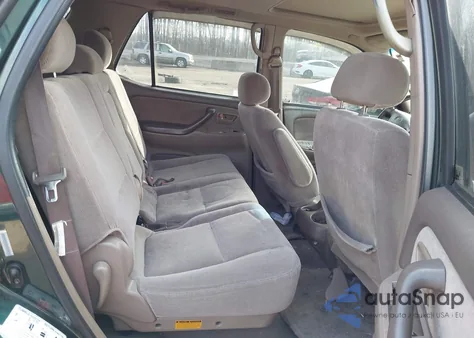 2001 Toyota Sequoia Sr5 V8 z USA, uszkodzony, nr VIN 5TDBT44A91S018974